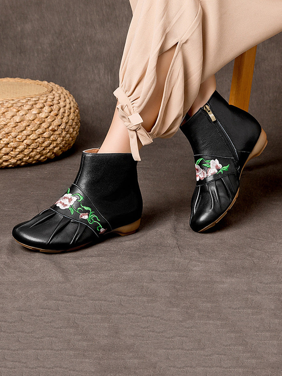 Women Ethnic Leather Embroidery Low Heel Boots