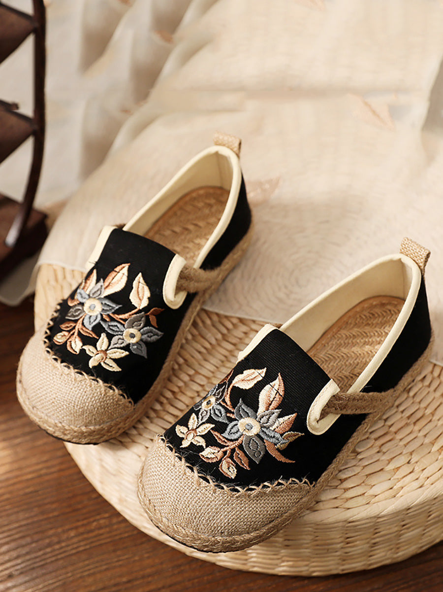 Women Ethnic Flower Embroidery Linen Cotton Flat Shoes