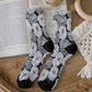 3 Pairs Women Artsy Flower Jacquard Black White Socks