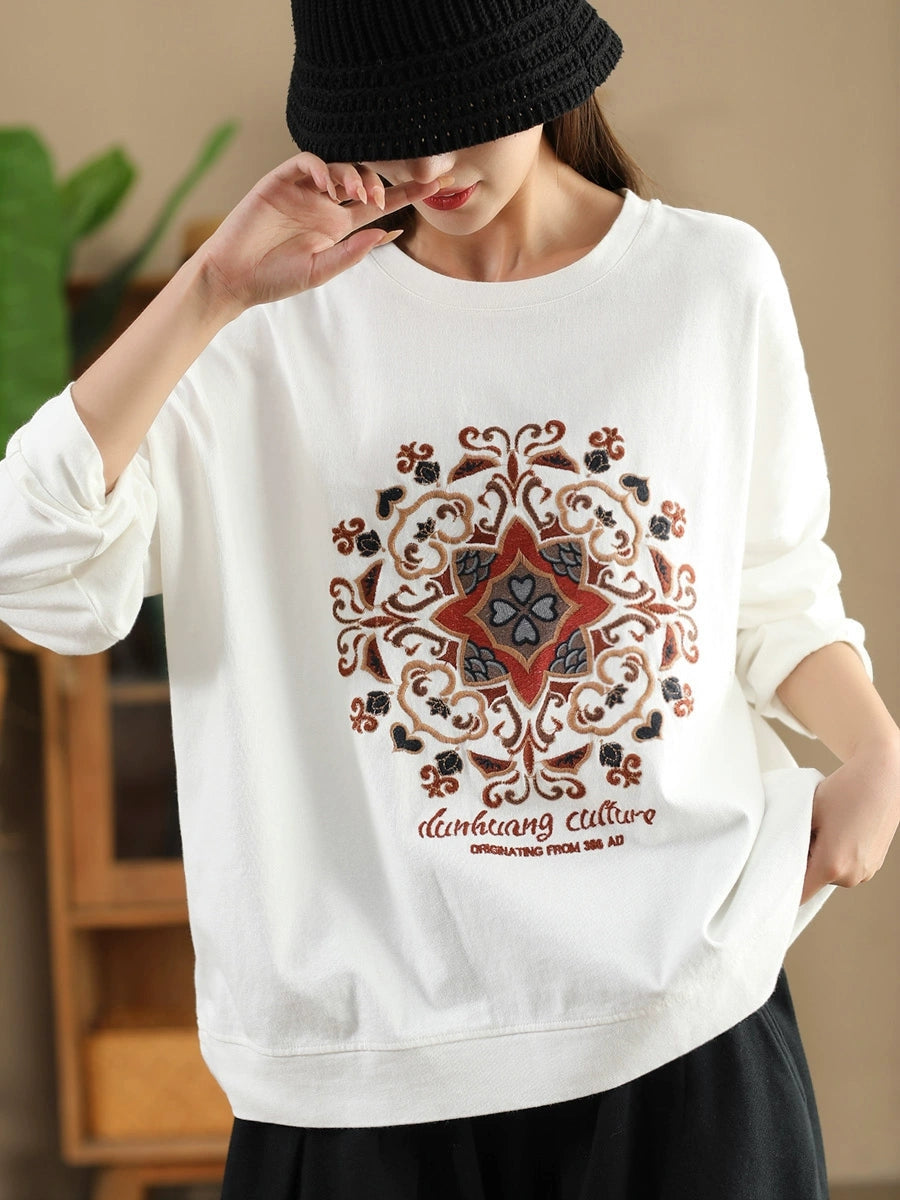 Women Autumn Flower Embroidery O-Neck Cotton Sweatshirt